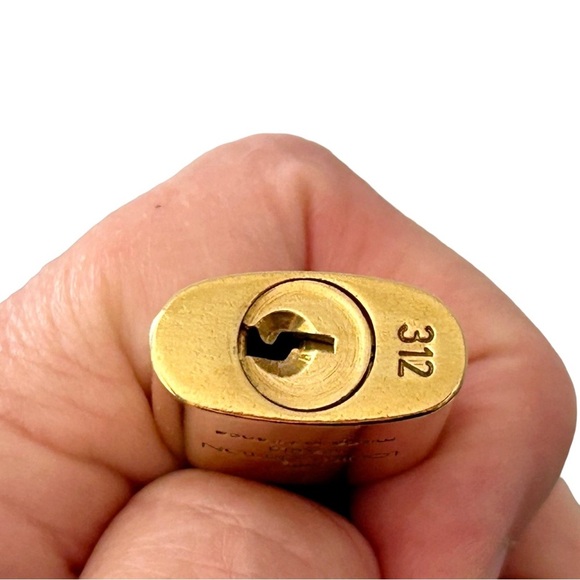 LOUIS VUITTON Gold Lock & Key #312 Set - Picture 6 of 6